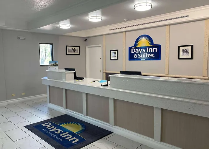 Hotel Days & By Wyndham 2*