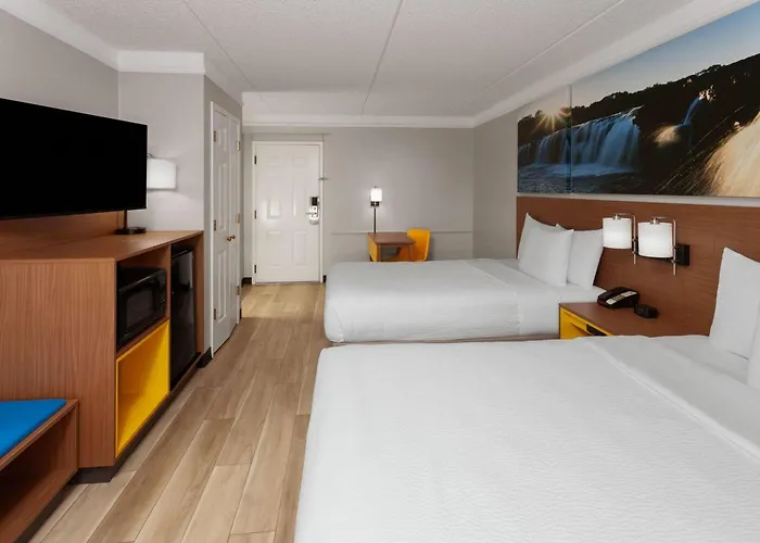Hotel Days & By Wyndham 2*