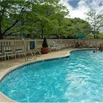 Days & By Wyndham Arlington Heights